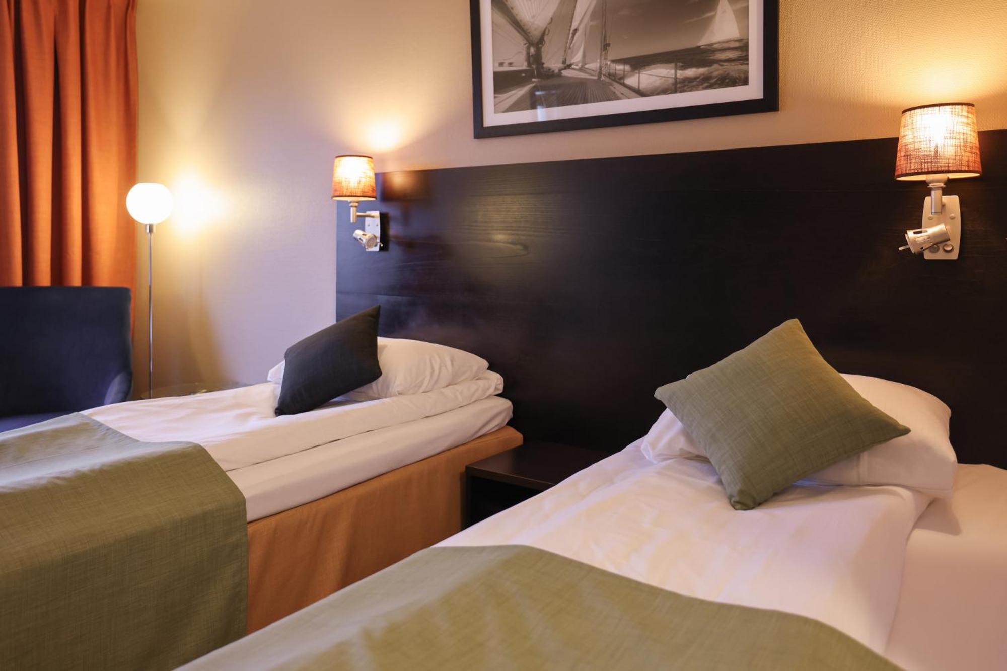 Quality Hotel Флоро Экстерьер фото